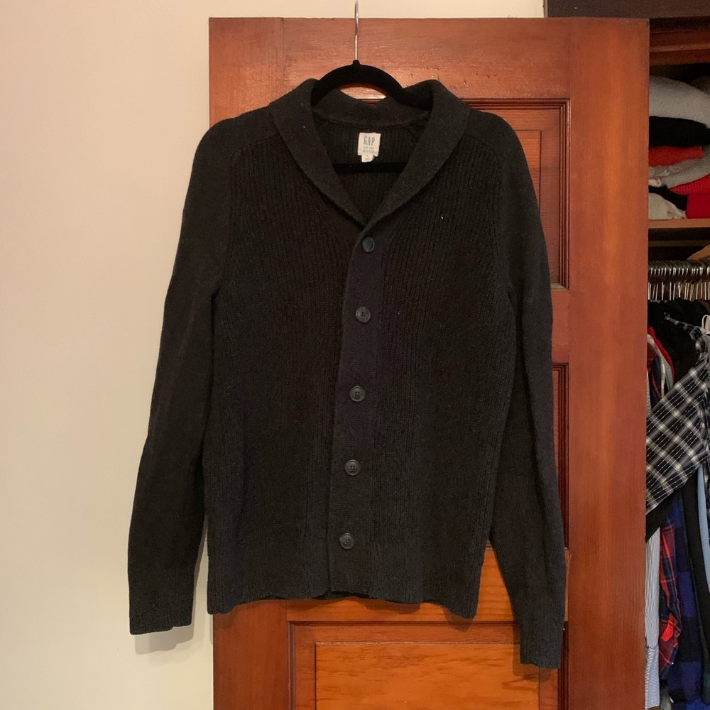 Like New! Men’s Charcoal Shawl Neck Cardigan